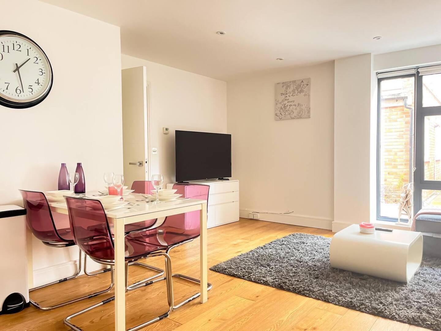 Omega Terrace, Luxury Modern Interior, Located Close To Alexandra Palace Londyn Zewnętrze zdjęcie